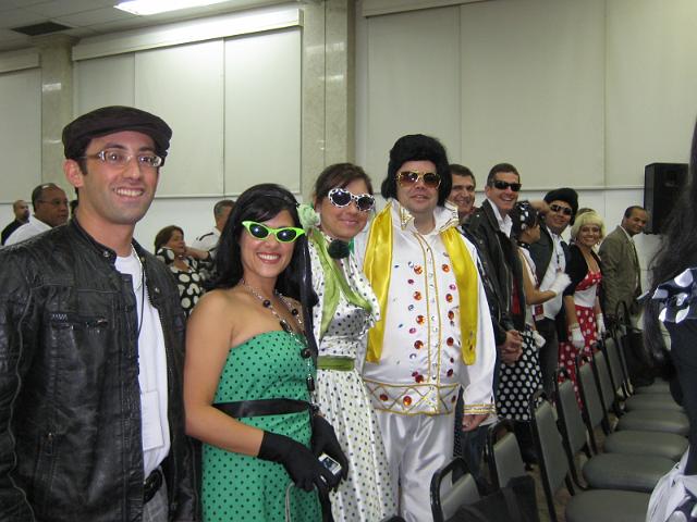 Encontro de Casais 2009 (154).JPG - Casais vestidos com roupas dos anos 60
